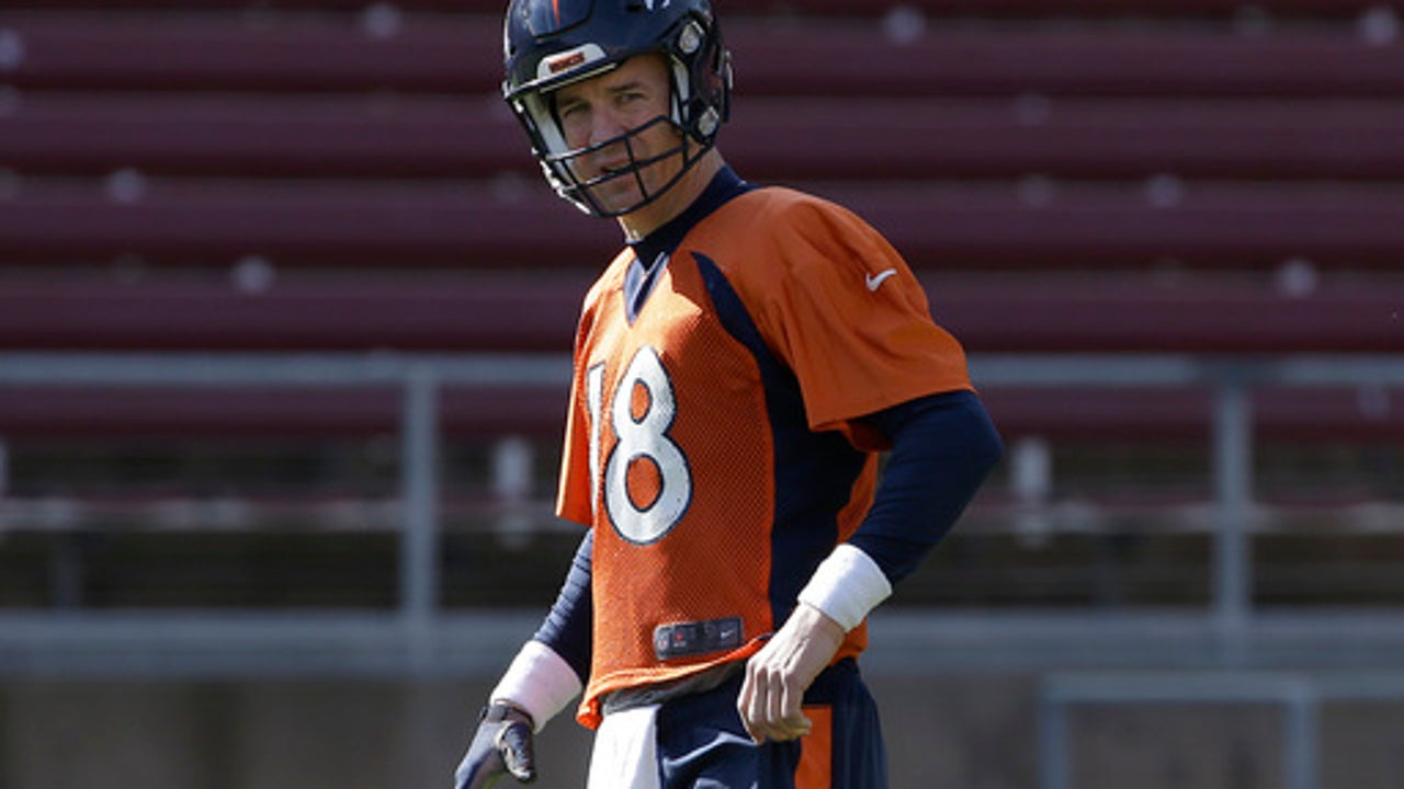 Manning's glove gives him better grip on